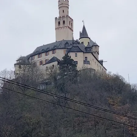 Schoenes In 아파트 *