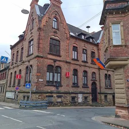 아파트 Schoenes In *
