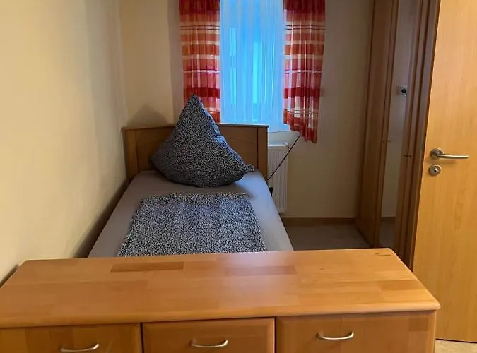 Schoenes In Appartement *